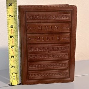 *❤️ 2 for $15* Embossed leather family bible
